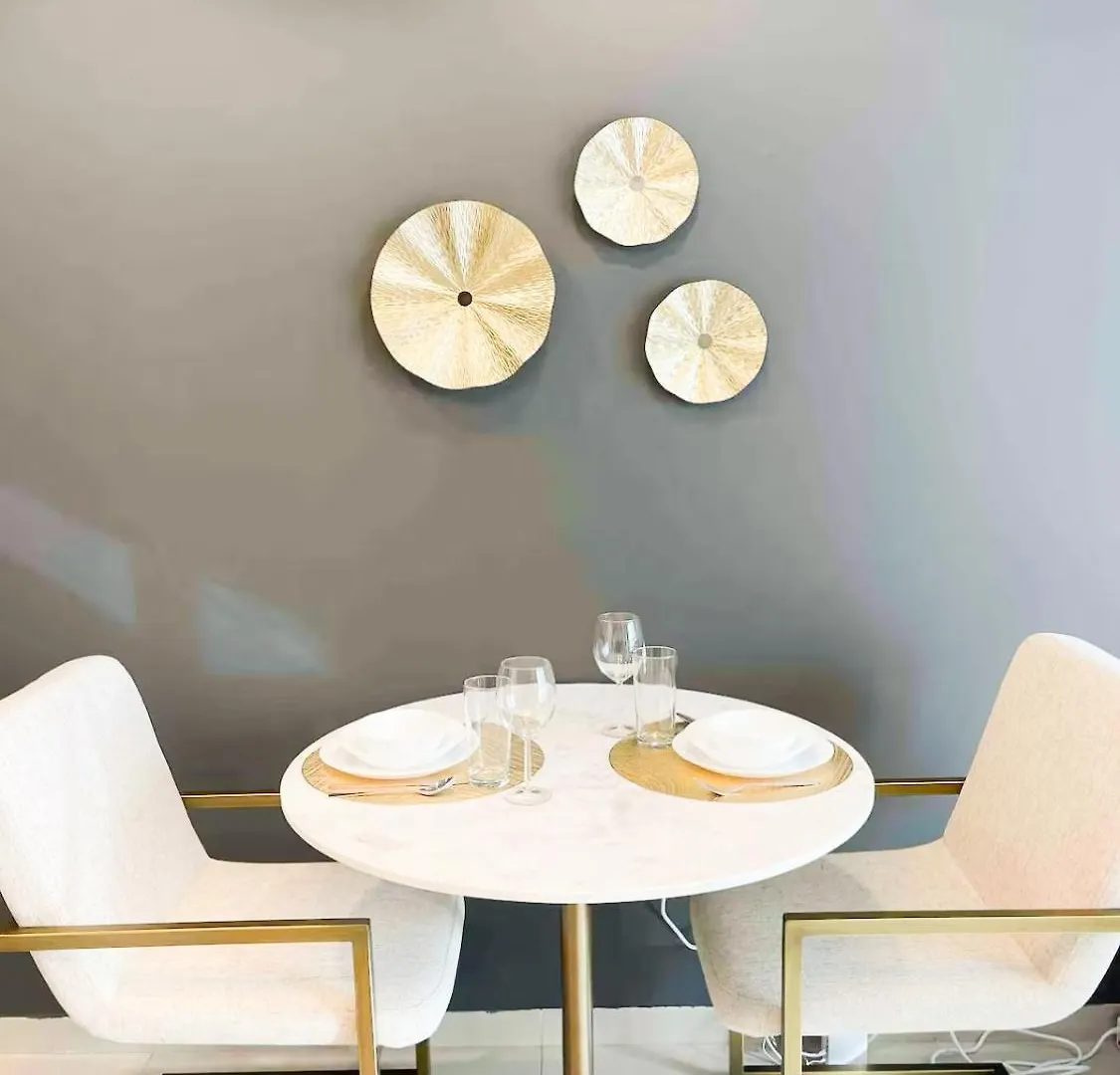 Cozy Private Studio Marina And Sea View Dubai